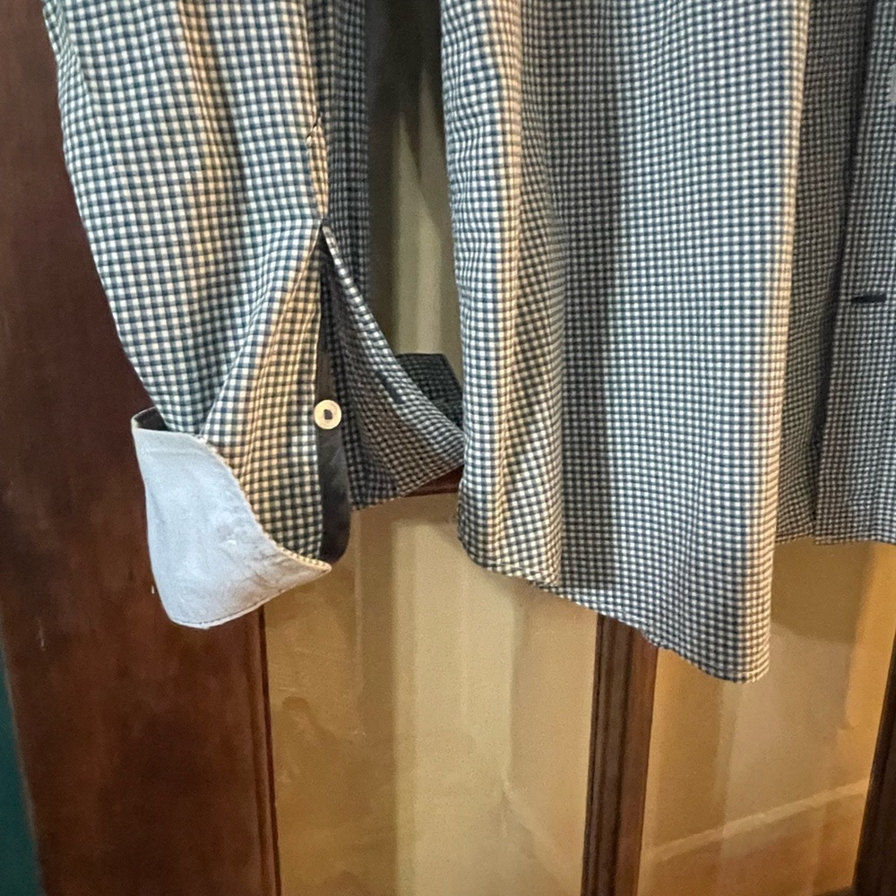 Burberry - Picture 6 of 6